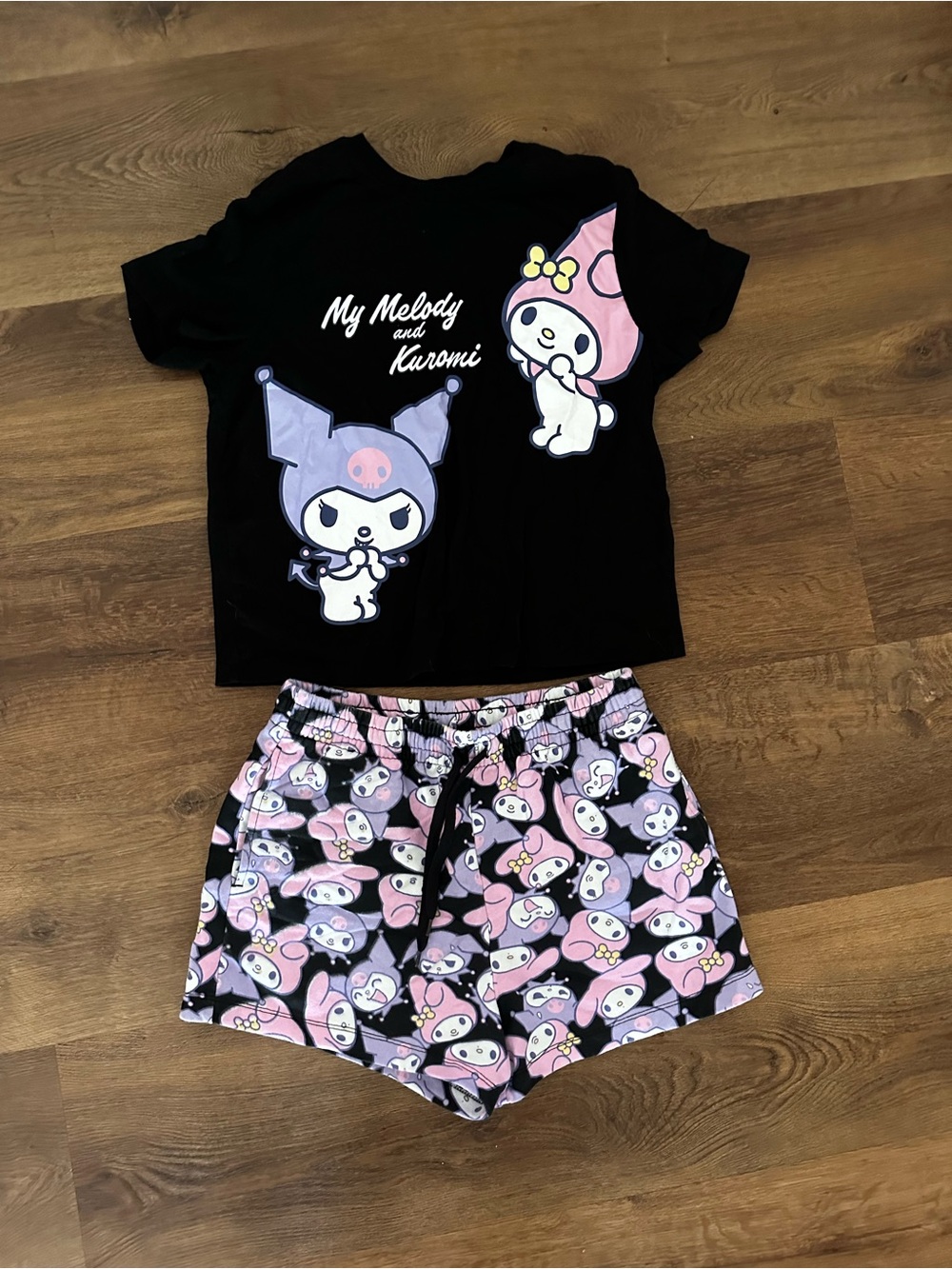 Sanrio My Meloday & Kuromi Pajama Loungewear 2 Piece Set Size Small